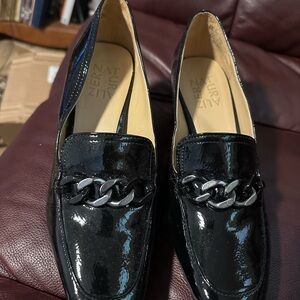 Black Naturalizer heels